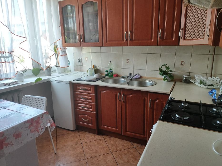 Przytulne 2-pokojowe mieszkanie 38 m² z balkonem w centrum Ciechanowa na drugim piętrze z parkingiem za szlabanem - Więcej