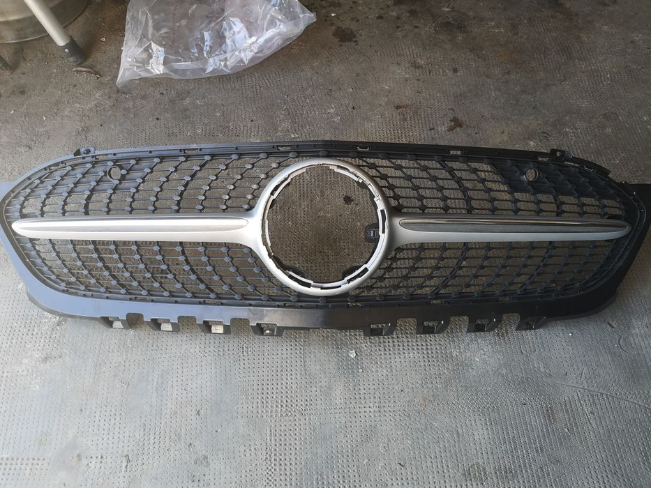 2 Grelha class A's usadas sem danos como novas + grelha class E usada