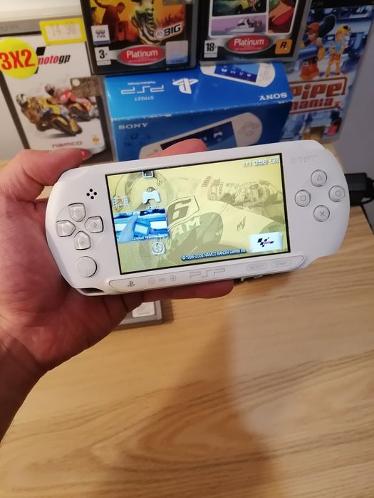 PSP Console with Games64740825542402123