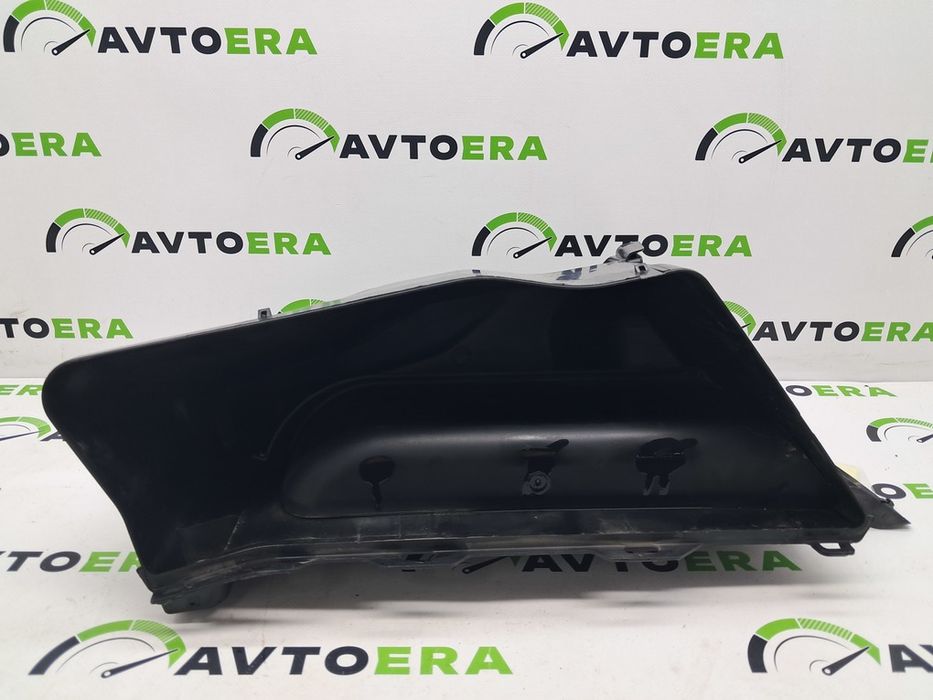 Воздухозаборник VOLVO XC90 16-25 31353768