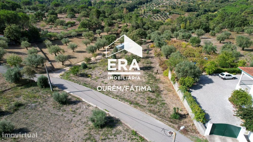 Terreno com 1050m2