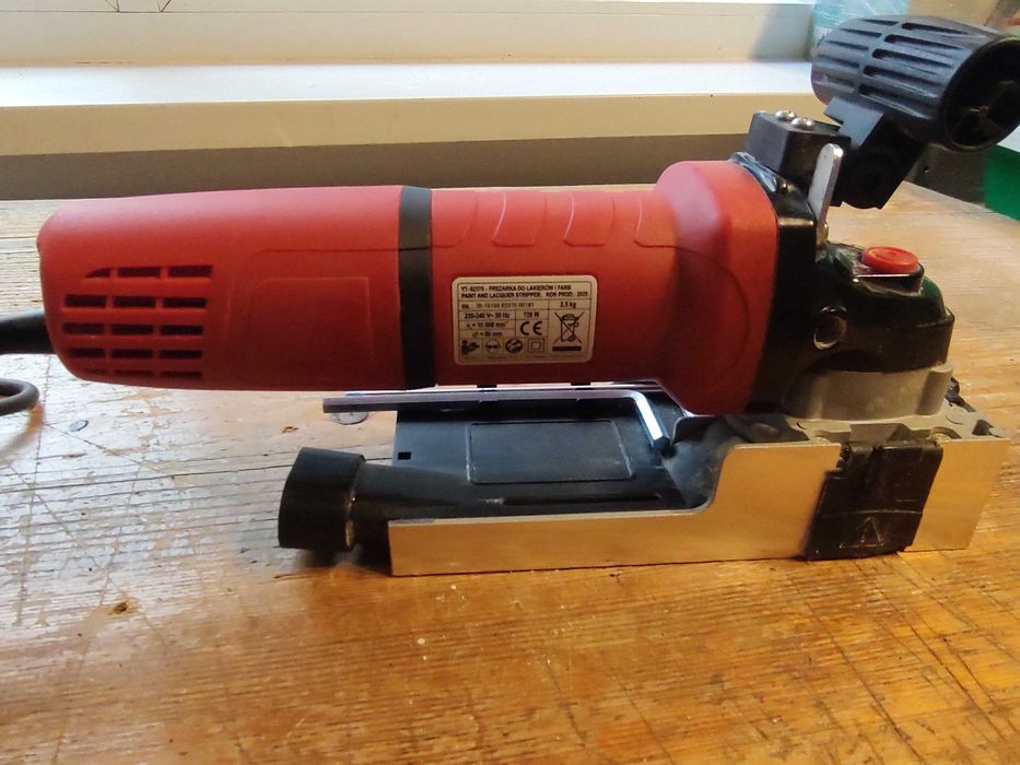 Frezarka do usuwania lakierów i farb 80mm 720W YT-82375 YATO