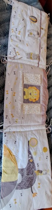 Resguardo cama bebé + lençol cima + lençol baixo