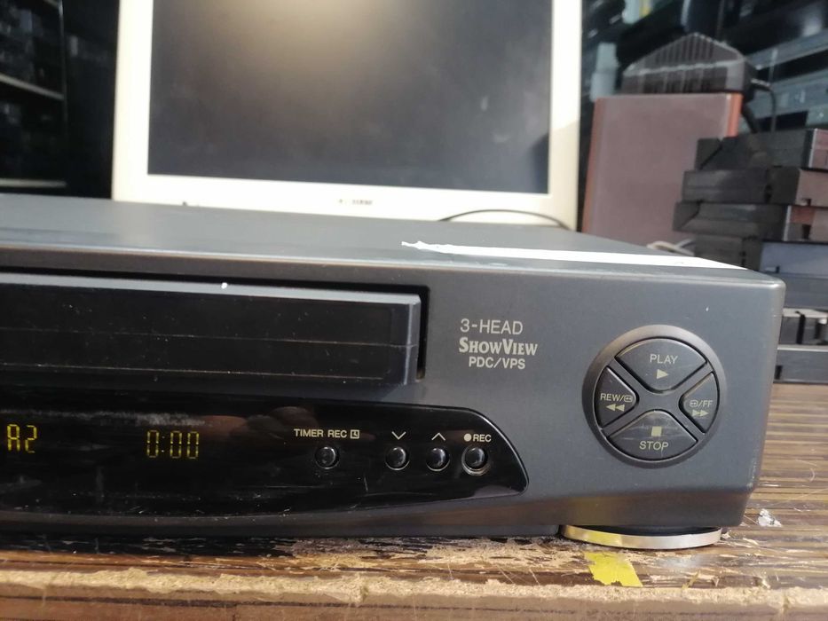Magnetowid VHS Panasonic  NV-SD300EG