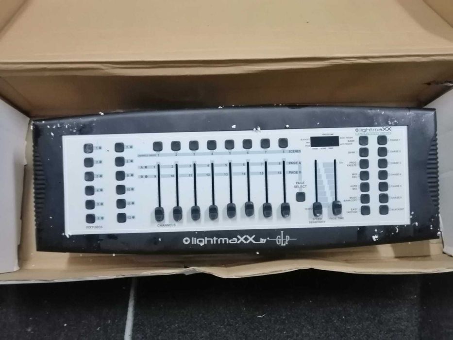 DMX Lighting Control Panel LightMaxx + Controladora de Luzes Acústica P48