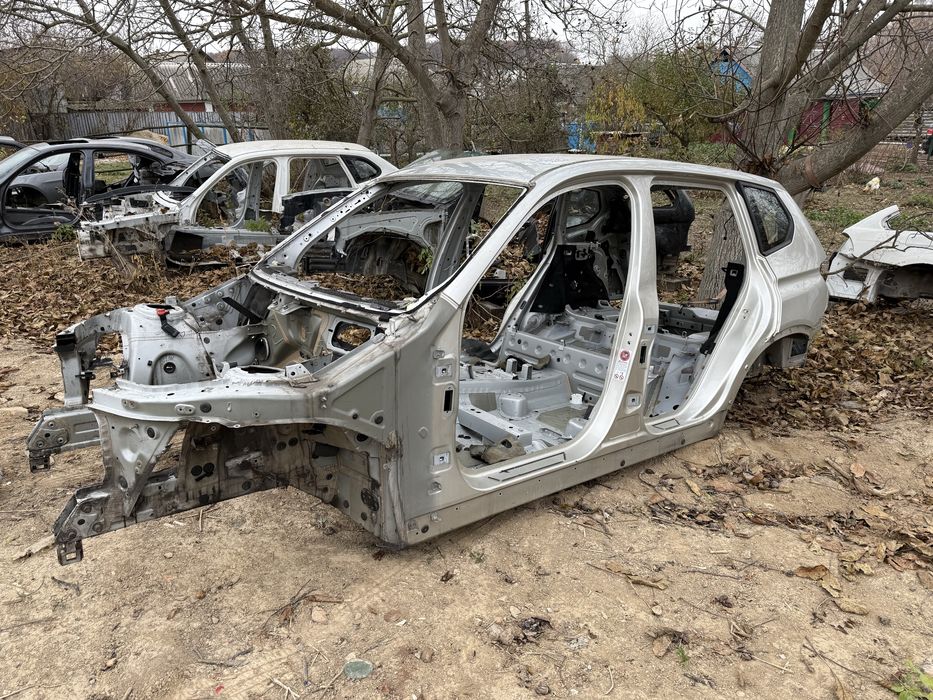 Кузовні деталі x3 f25 четверть крило криша х3 ф25 ланжерон поріг