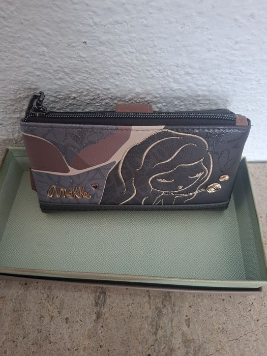 Porta-moedas nova Anekke