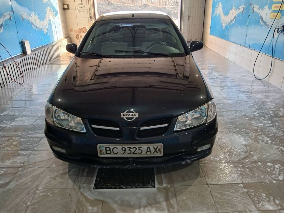 Nissan Almera 2.2