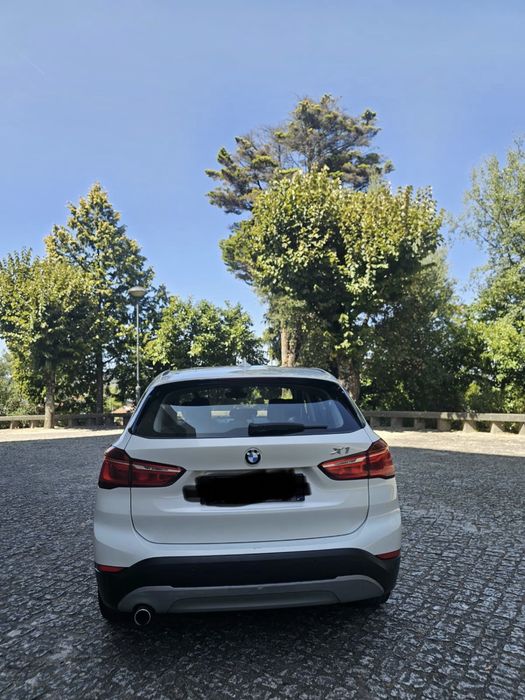 BMW X1 18D s-drive