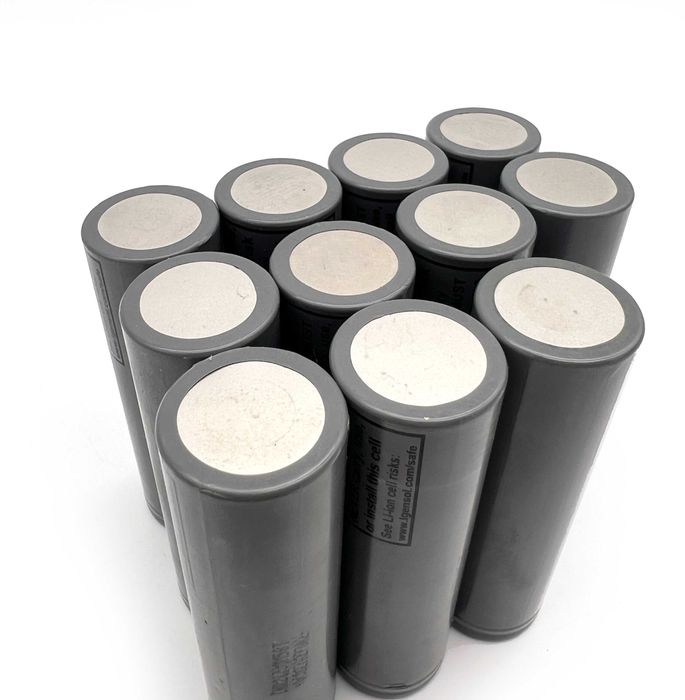 Новий акумулятор LG M58T 21700 - 5800mAh Grey