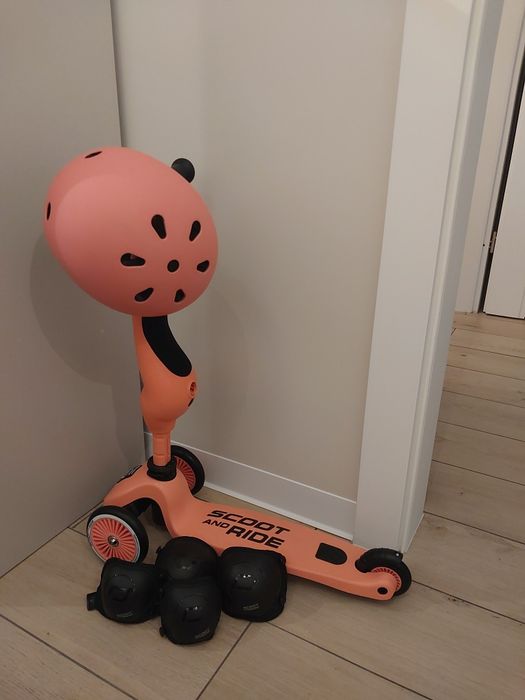 Hulajnoga + kask + ochraniacze Scoot and Ride