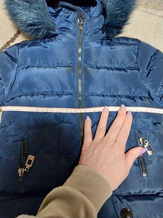 Продам зимову куртку 98-104( 110розмір)