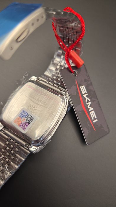 Zegarek w stylu Retro SKMEI nowy
