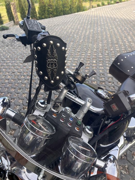 Motocykl honda shadow 700 vt