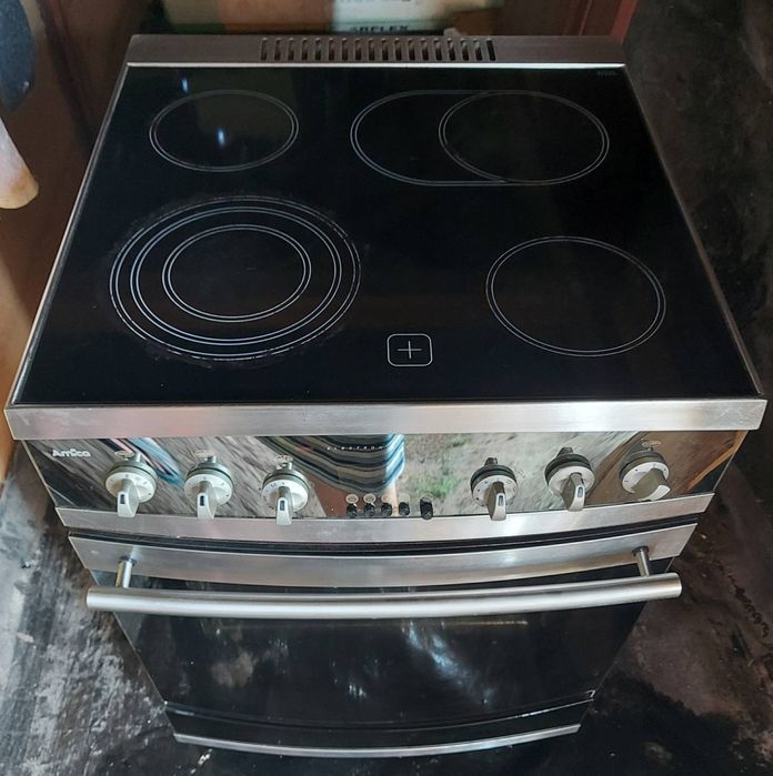 Продам електро плиту