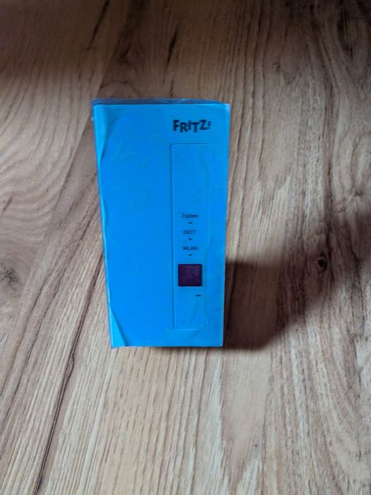 FRITZ!Smart Gateway Zigbee 3.0 / Matter / DECT ULE – stan idealny
