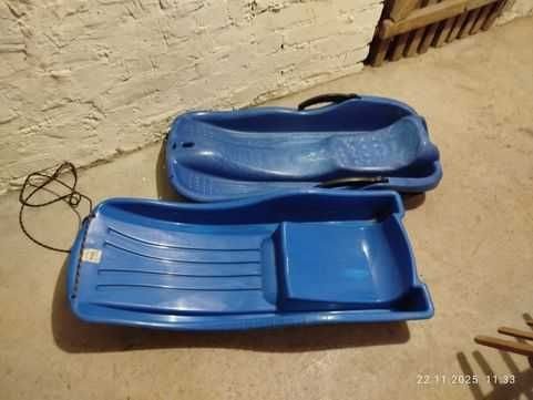 Sanki drewniane i plastikowe