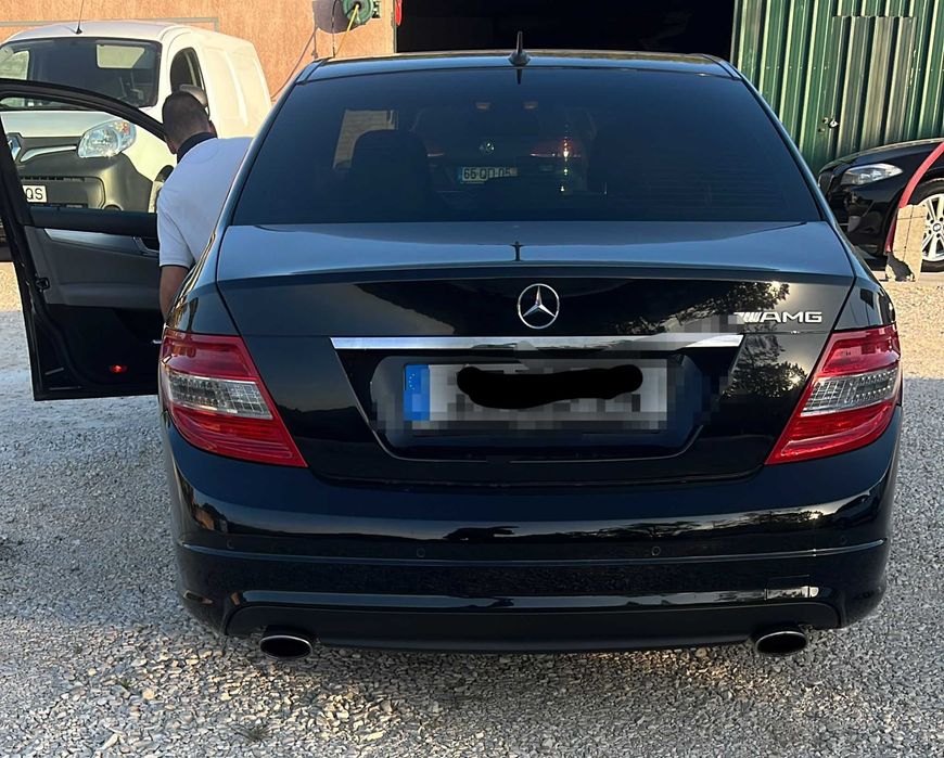 Mercedes C320 AMG