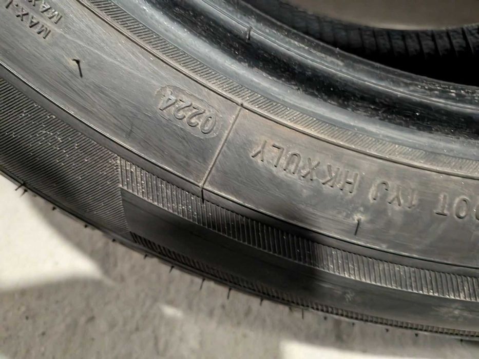 Шини для Jeep, Blackhawk 215/60/R17. Dunlop.