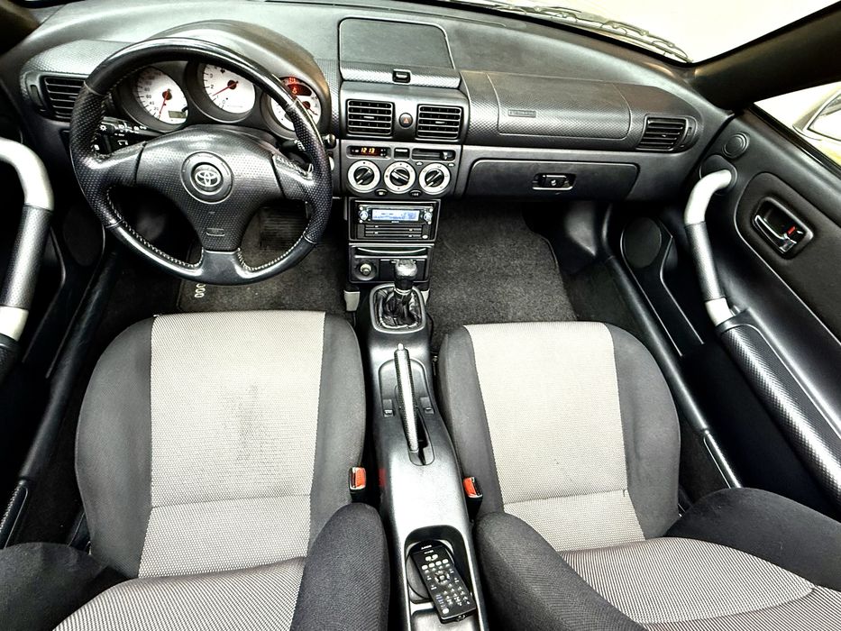 Toyota MR-2 Spyder