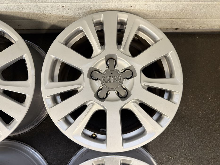 Felgi aluminiowe 16” 5x112 Oryginalna Audi