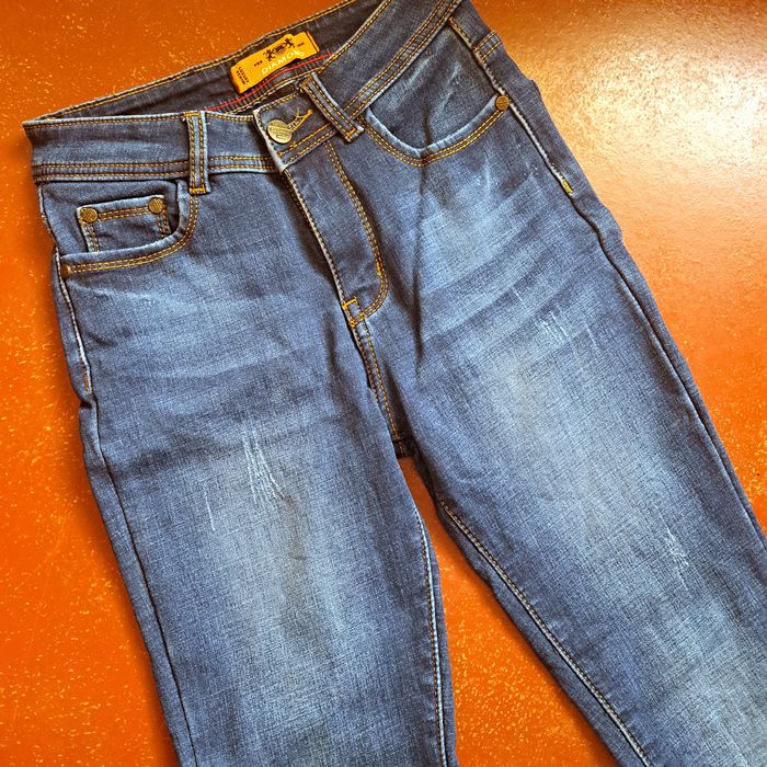 Жіночі джинси утеплені 25