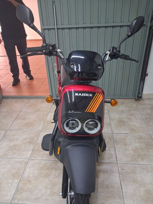 Mota elétrica 60km autonomia