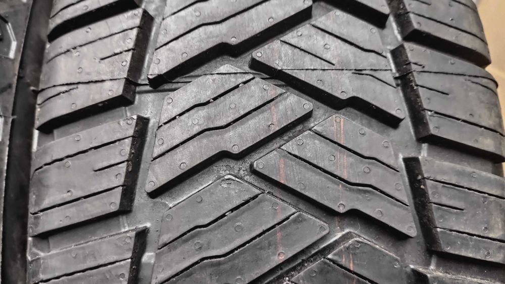 Шини 205/75R16C Bridgestone. Нові. Всесезонні. Іспанія! с