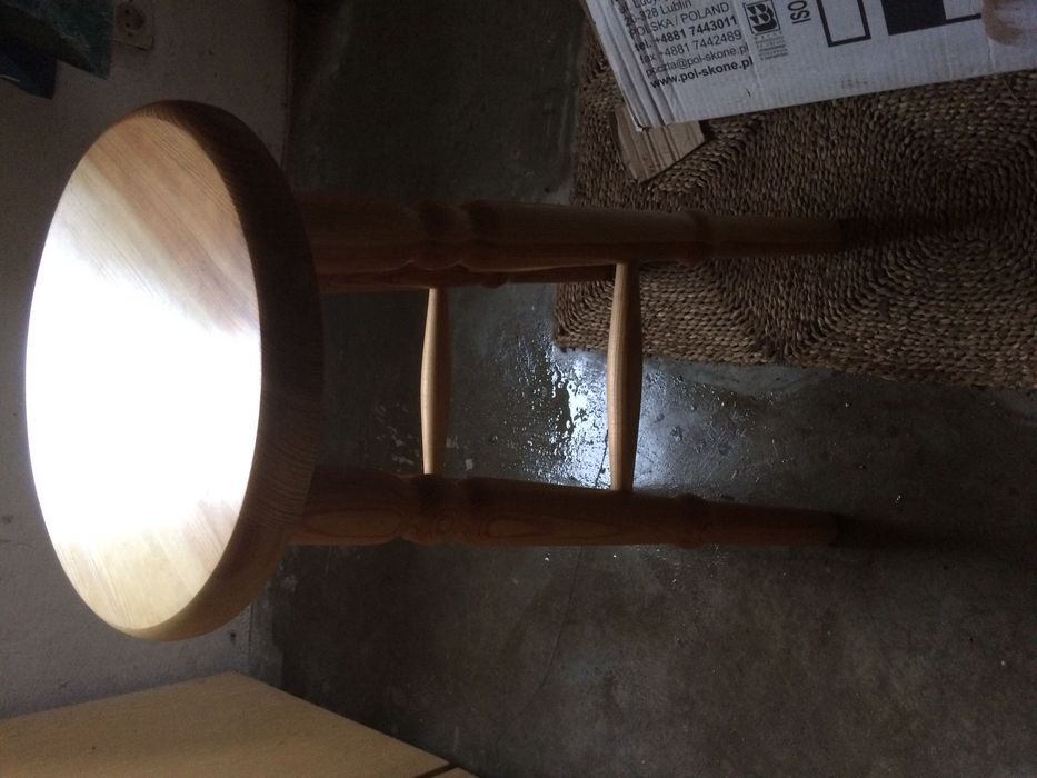 Stołek taboret sosna jasny brąz