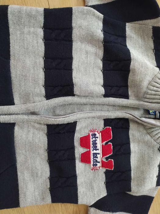 Sweter chłopięcy 140