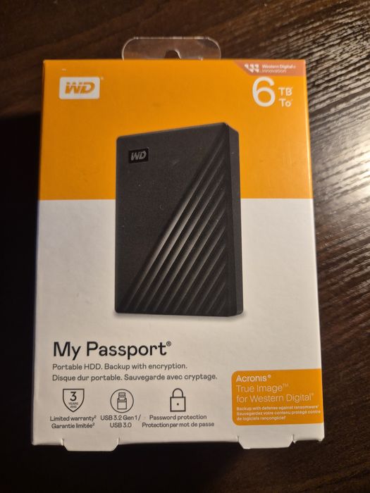 Зовнішній жорсткий диск WD My Passport 6TB Black