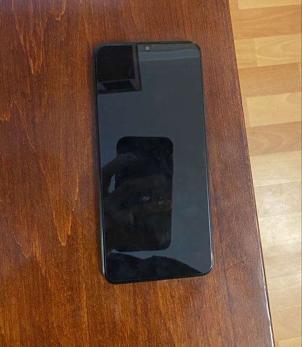 Продам новий телефон Realme note 70