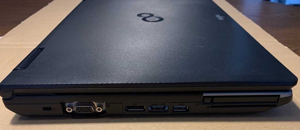 Laptop FUJITSU E752 intel i5, 8GB RAM, SSD 256GB, Win10Pro