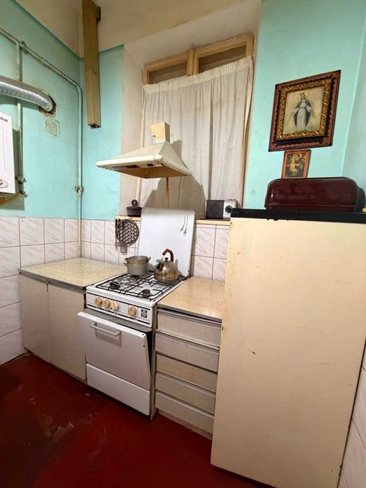 Продаж 3 кімнатної квартири у центрі міста Стрия