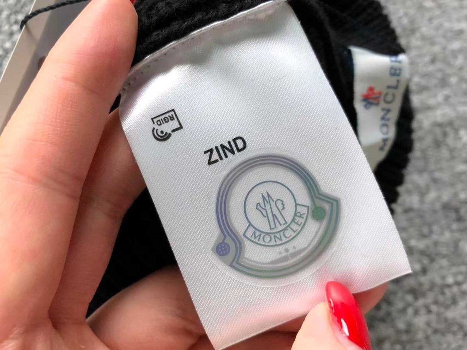Czapka Zimowa Moncler Unisex Najnowszy Model!!