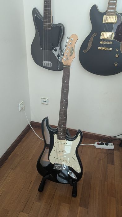 Guitarra elétrica stag