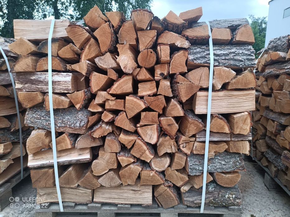 Дрова дубові колоті на піддоні