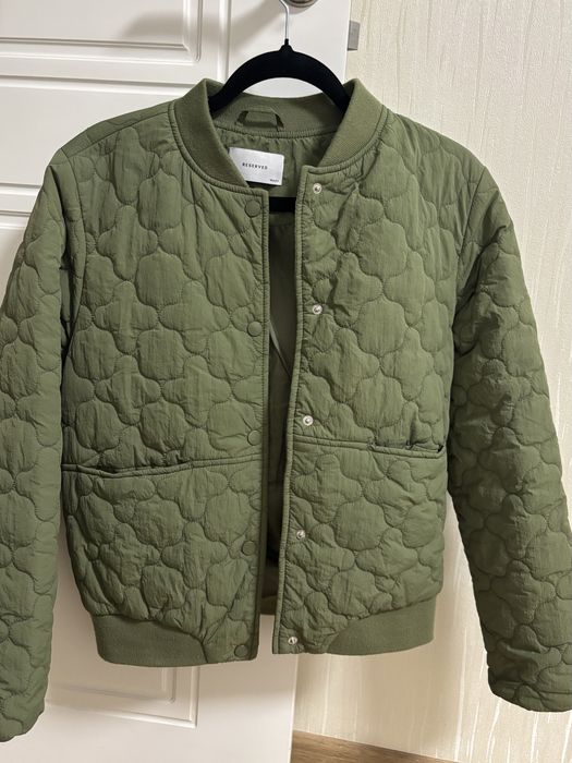 Жіноча куртка Reserved