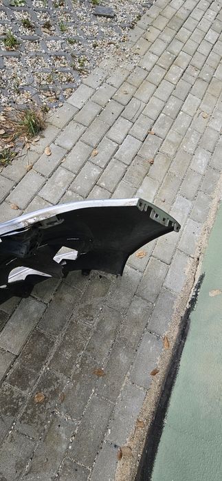 Parachoques frontal citroen c4 .usado com piqueno difeito.