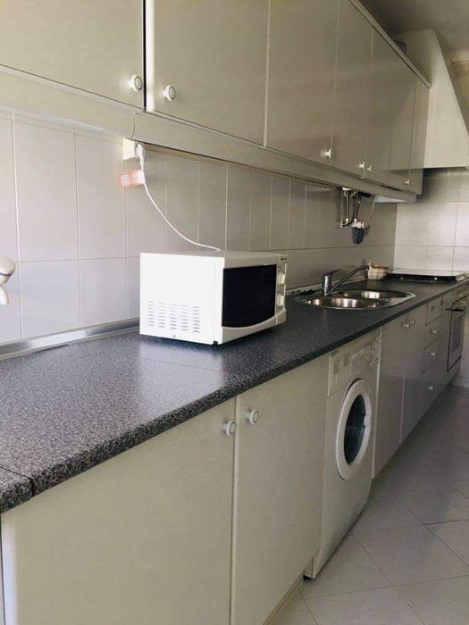 T1 Ferias Armaçao de Pera