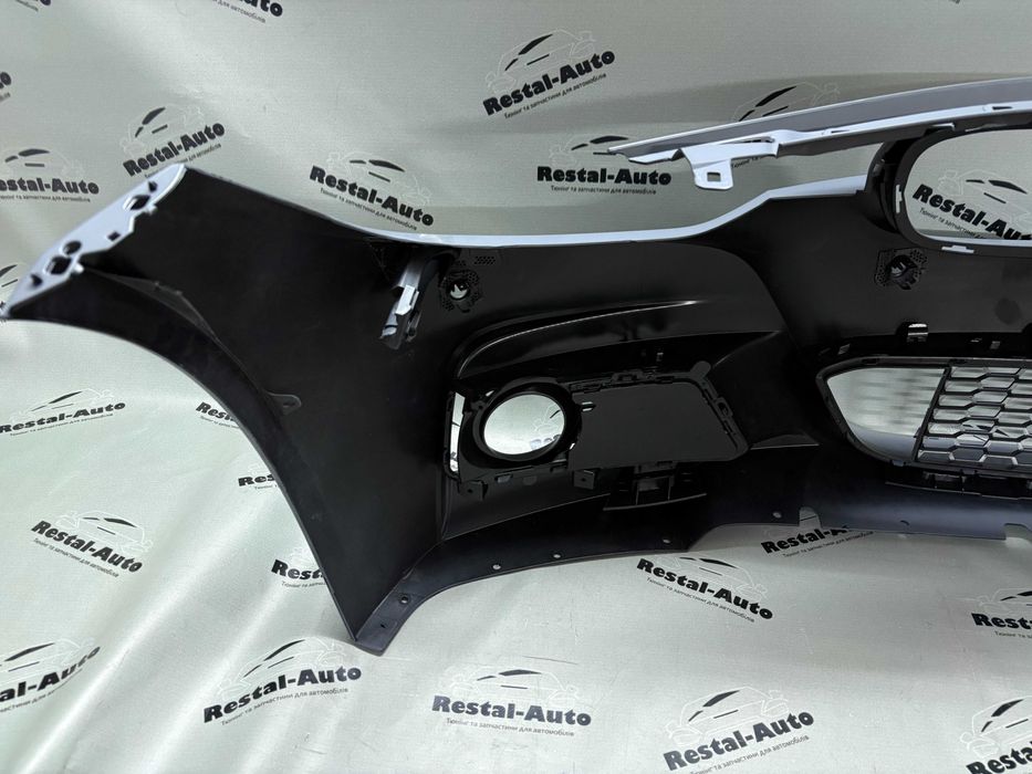 Передній бампер M Sport Paket BMW F30 11-18 р бампер бмв ф30