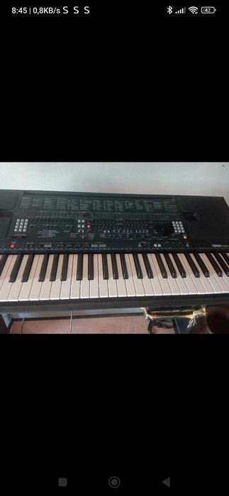Teclado /órgão Yamaha