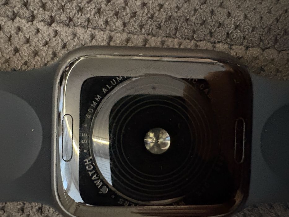 Apple Watch SE stan bardzo dobry