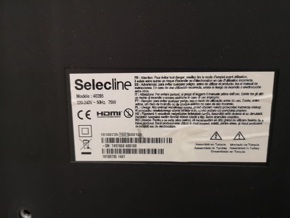 Tv selecline 40" 103 cm