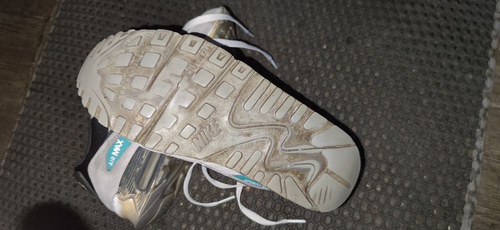 Кросівки жіночі Nike air Max, Puma