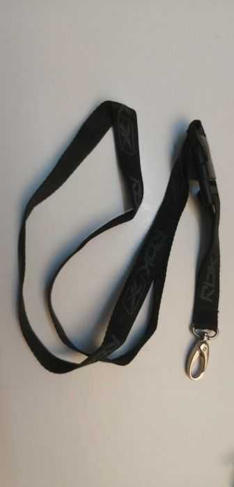 Lote 77 Cordões Reebok