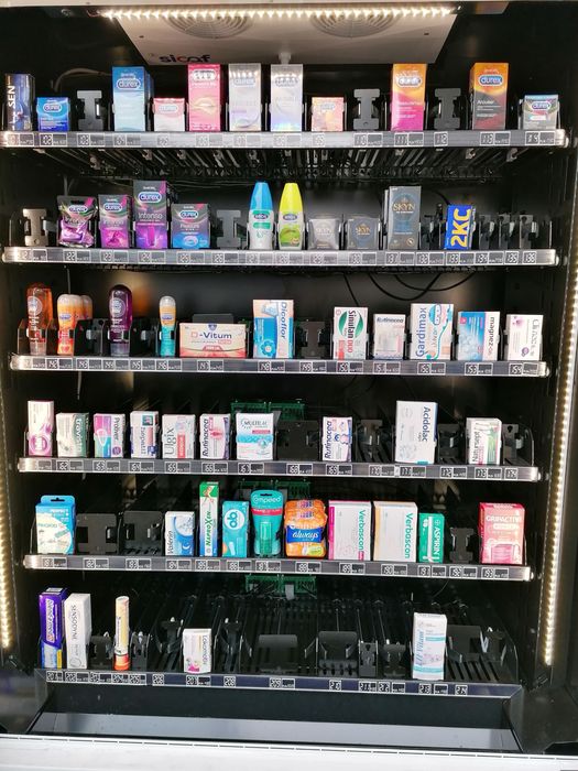 Profesjonalny automat vendingowy PharmaShop24 (Karta/Gotówka) – Zarabiaj 24/7. Stan BDB!