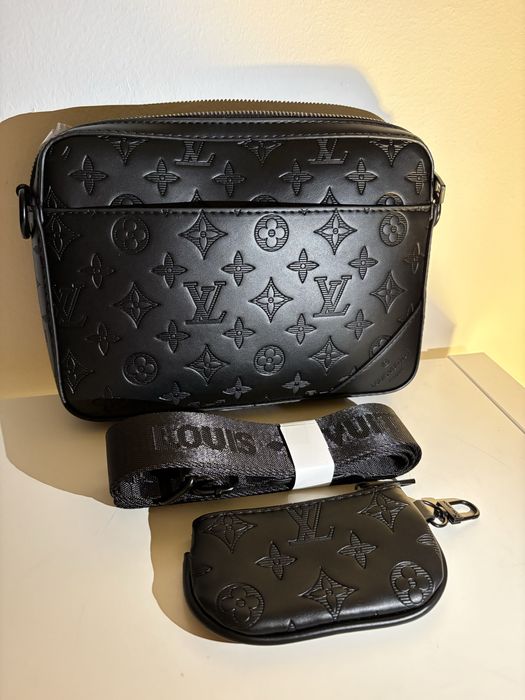 Louis vuitton black bag