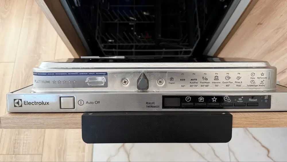 Zmywarka do zabudowy Electrolux ESL4581RO A++ 45cm, automatyczne otwieranie drzwi