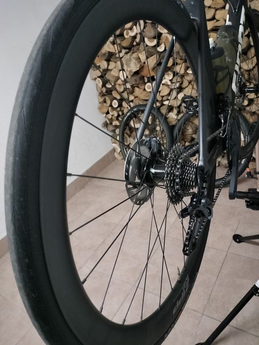 Rodas Zipp 303s rigorosamente novas